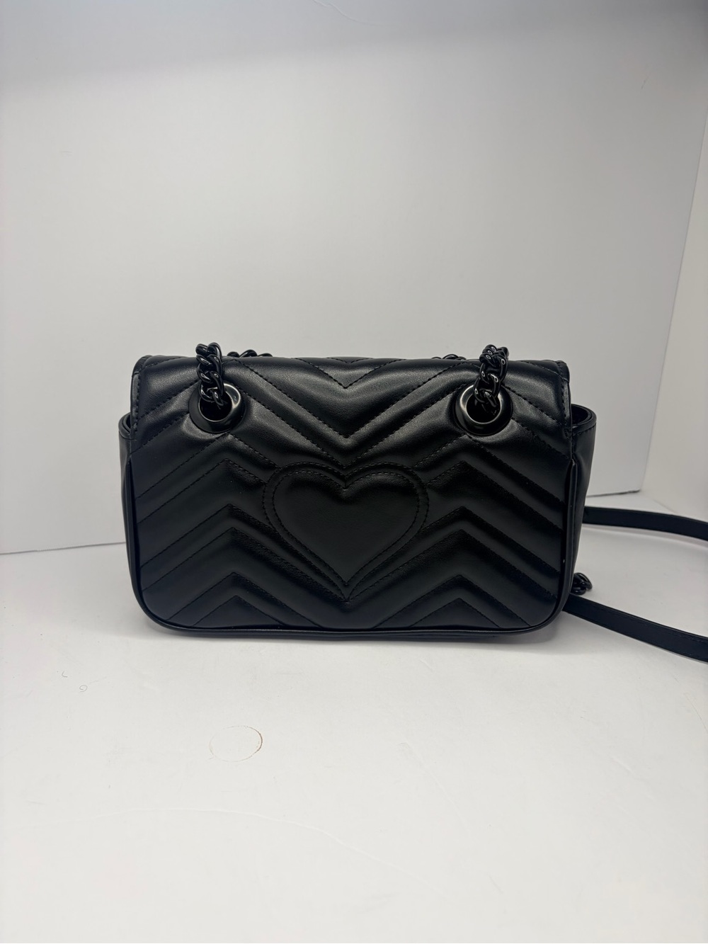 Gucci Black Matelassé GG Small Shoulder Bag - Picture 3 of 11